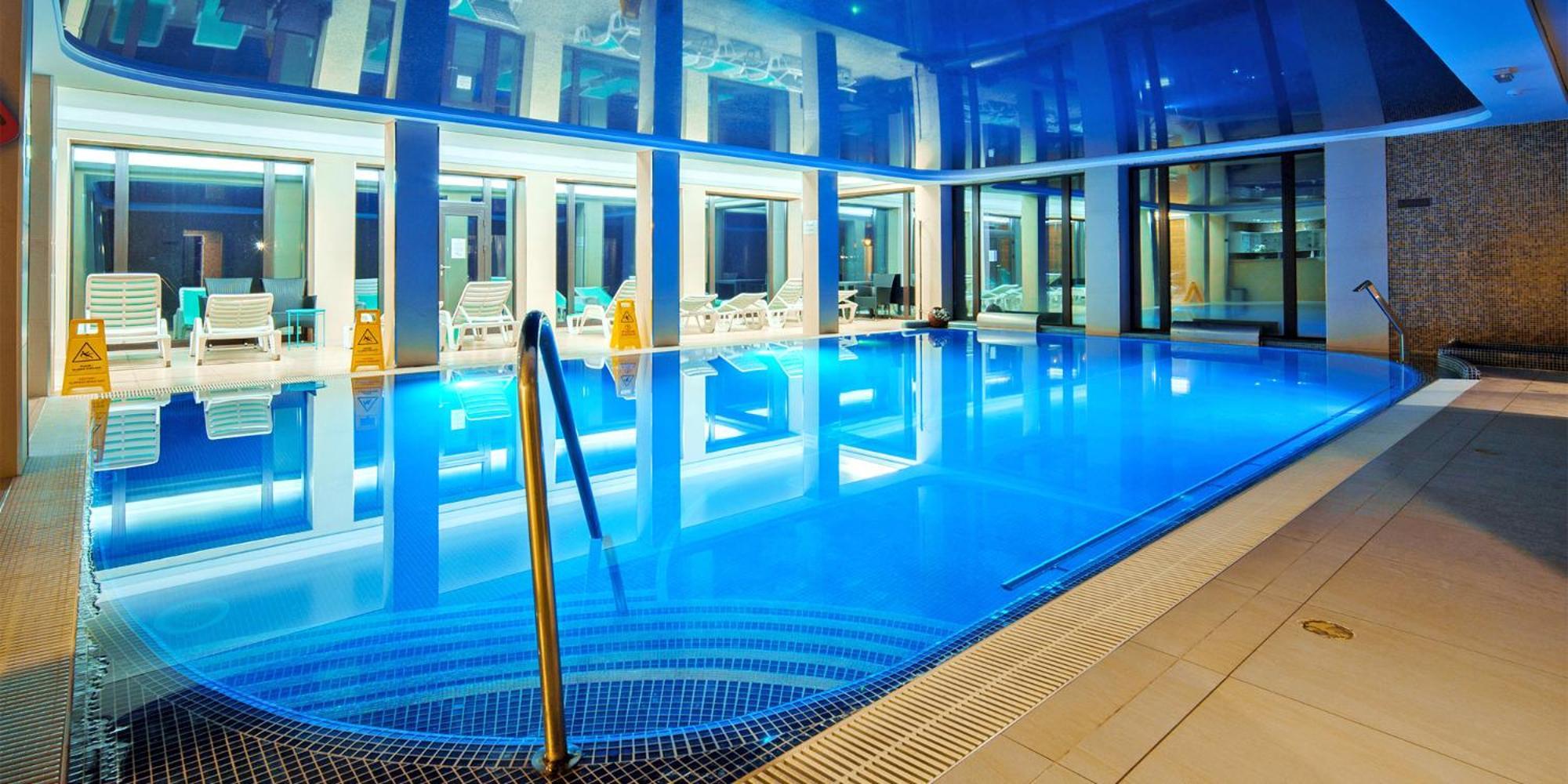 Zamek Luzec Spa & Wellness Resort Κάρλοβι Βάρι Εξωτερικό φωτογραφία