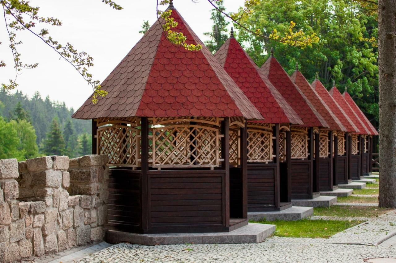 Zamek Luzec Spa & Wellness Resort Κάρλοβι Βάρι Εξωτερικό φωτογραφία